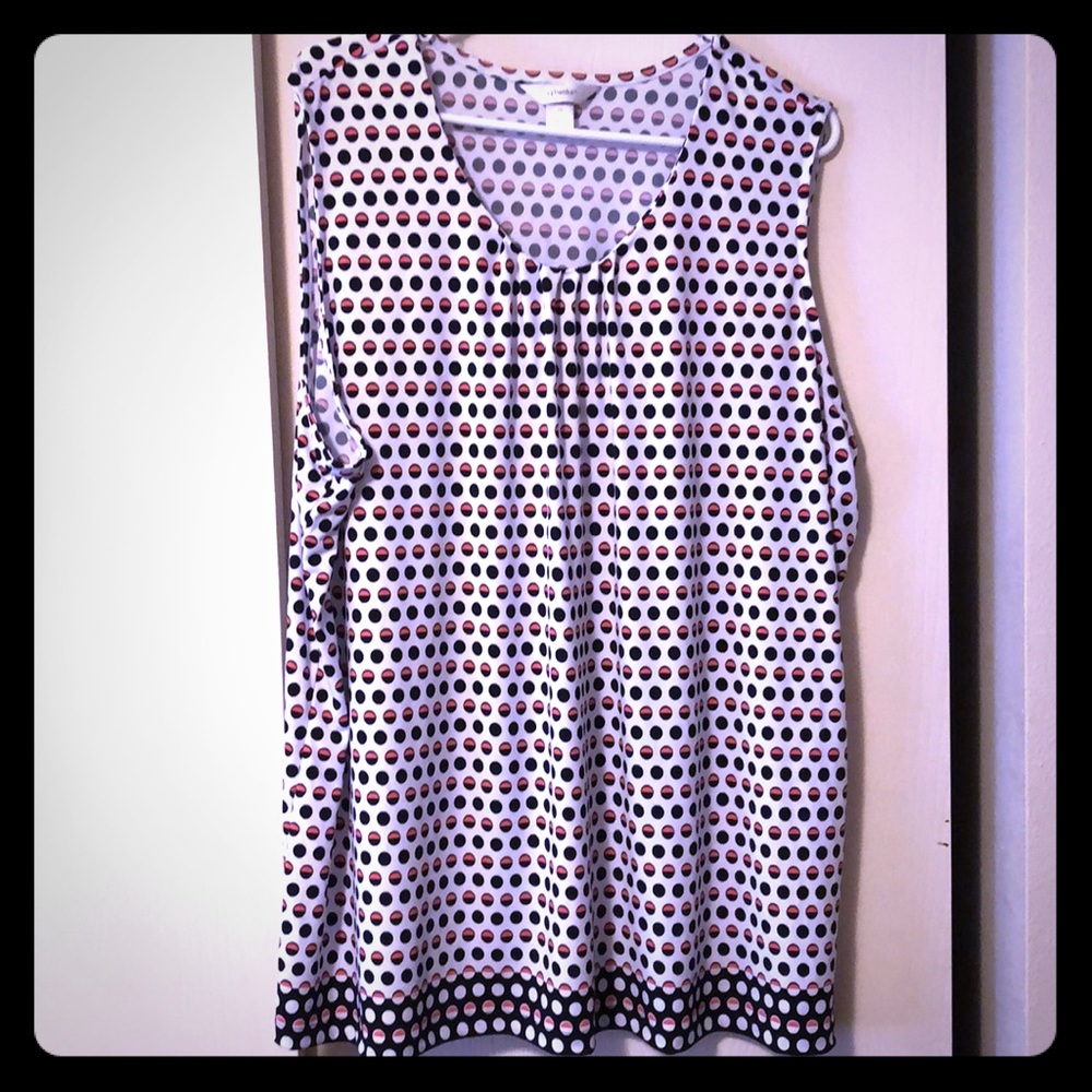 Polka dot sleeveless blouse